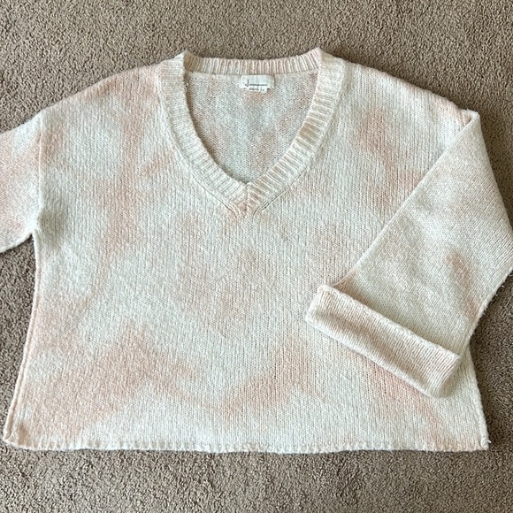 Anthropologie Maggie Bell Sleeve Boxy Cut V Neck Oversized Tie Dye Sweater - Picture 4 of 11